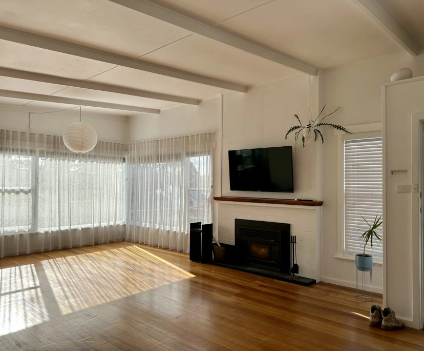Whole property with 2 rooms for rent