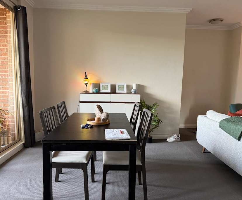 Whole property with 2 rooms for rent