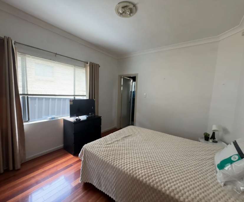 Furnished room with ensuite in a share house