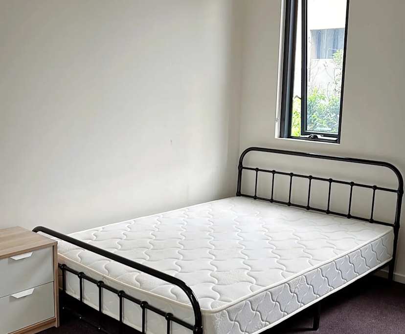 Furnished room with own bathroom