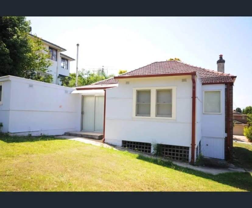Room in a share house