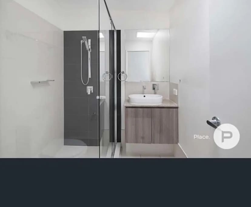 $270, Share-house, 3 bathrooms, Annerley QLD 4103
