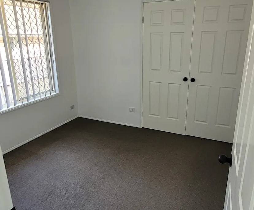 Unfurnished room with own bathroom