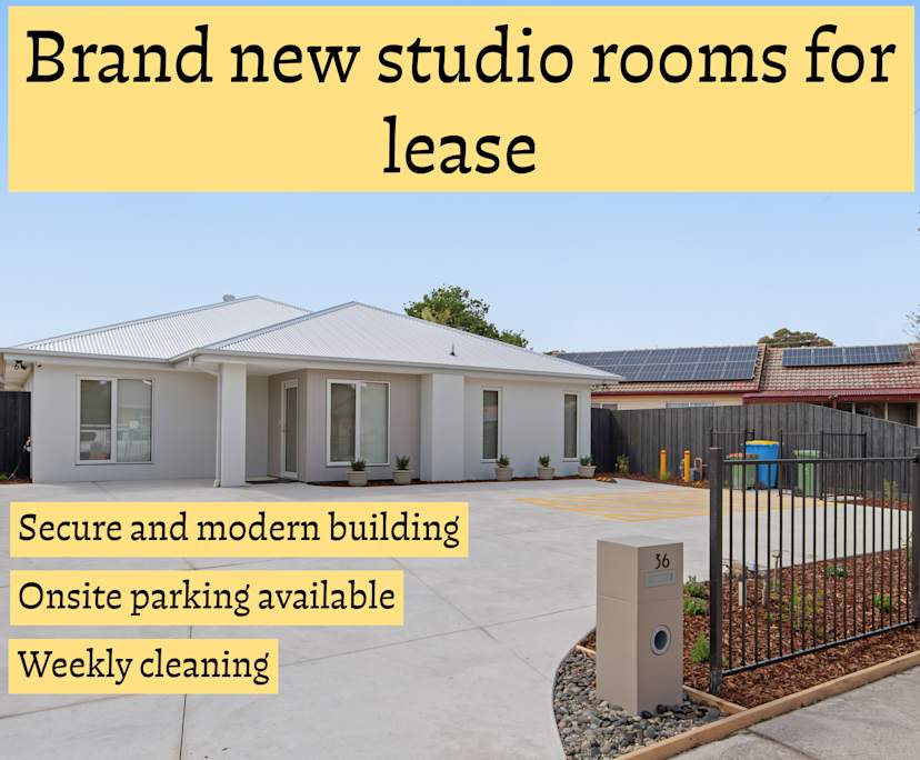 Unfurnished room with ensuite in a flatshare