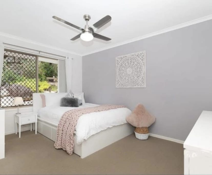 propertyImage
