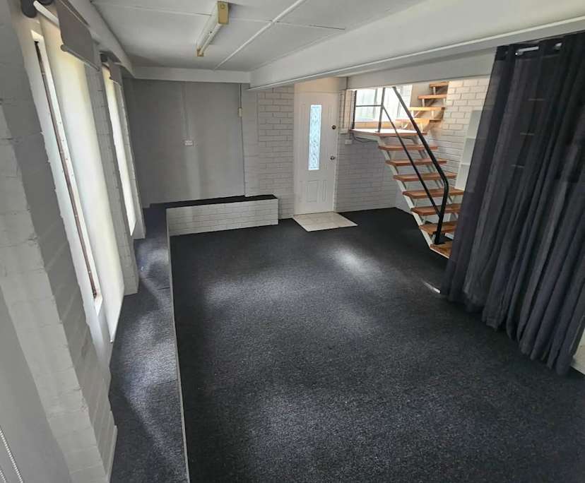 Unfurnished room with own bathroom
