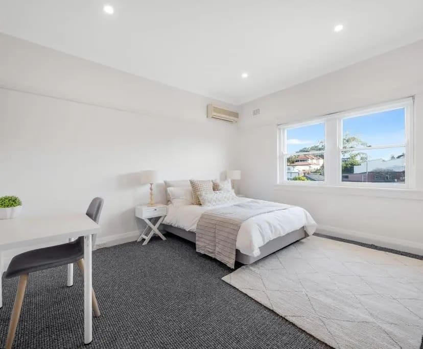 $850, Whole-property, 2 bathrooms, Drummoyne NSW 2047