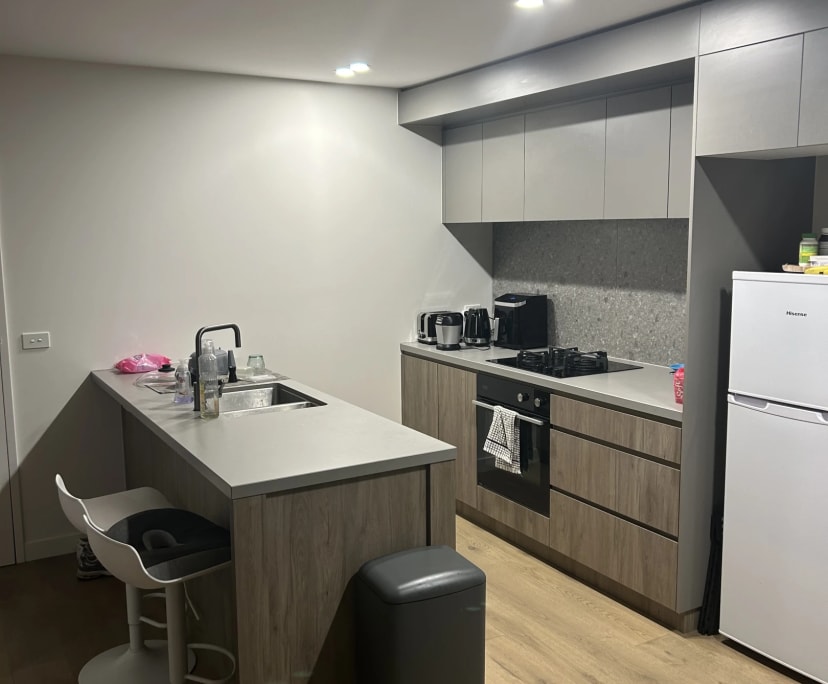 Unfurnished room with own bathroom
