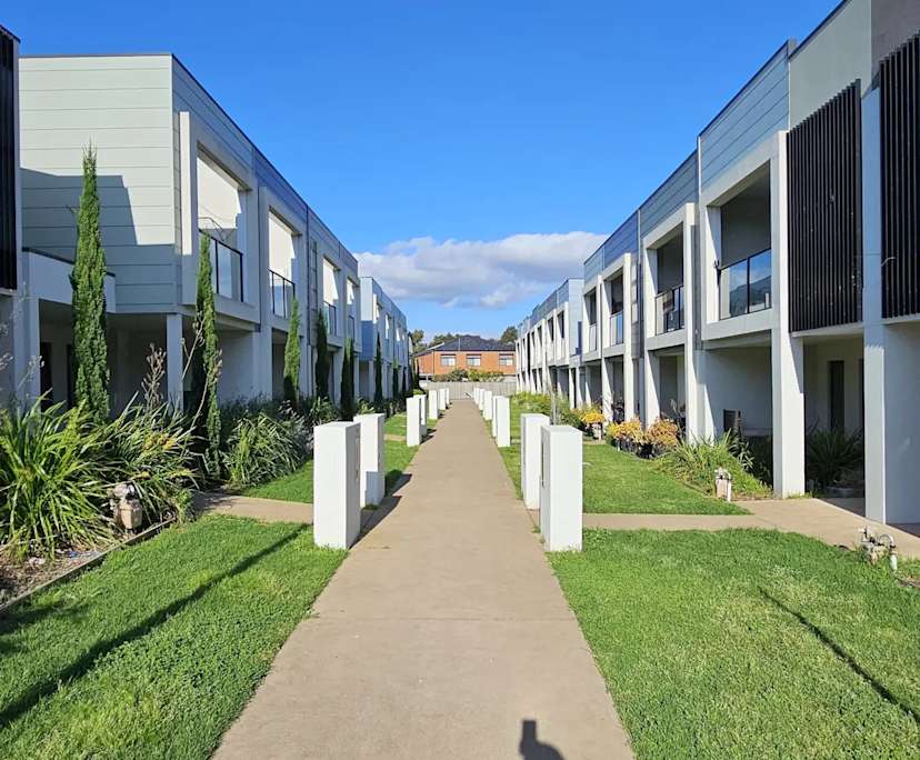 $275, Share-house, 3 bathrooms, Keysborough VIC 3173