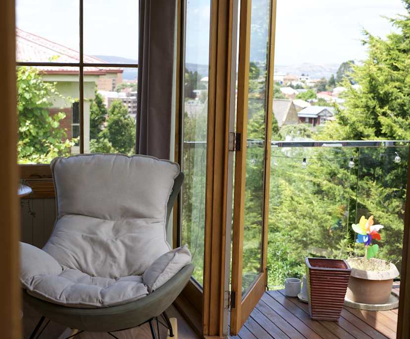 $358, Share-house, 4 bathrooms, West Hobart TAS 7000