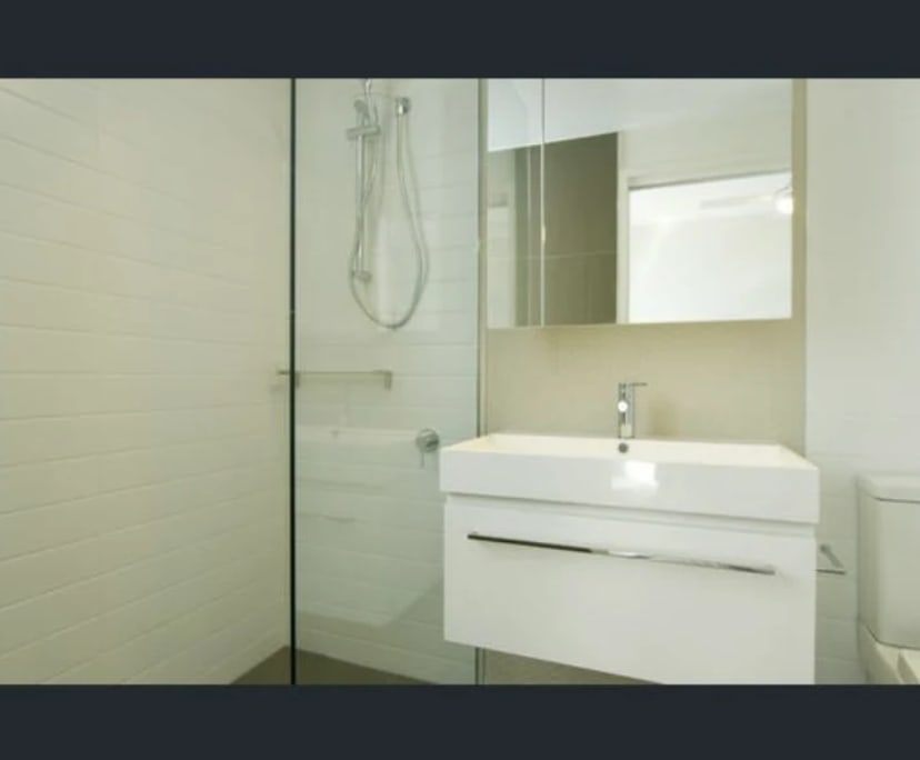 $270, Flatshare, 2 bathrooms, Toowong QLD 4066