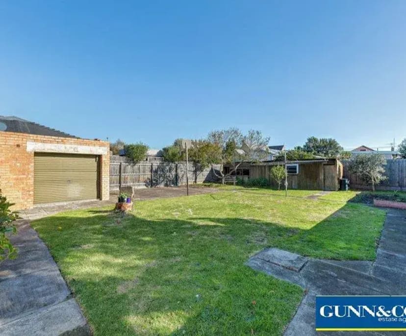 Room for Rent in Altona, Melbourne 260, Furnished...