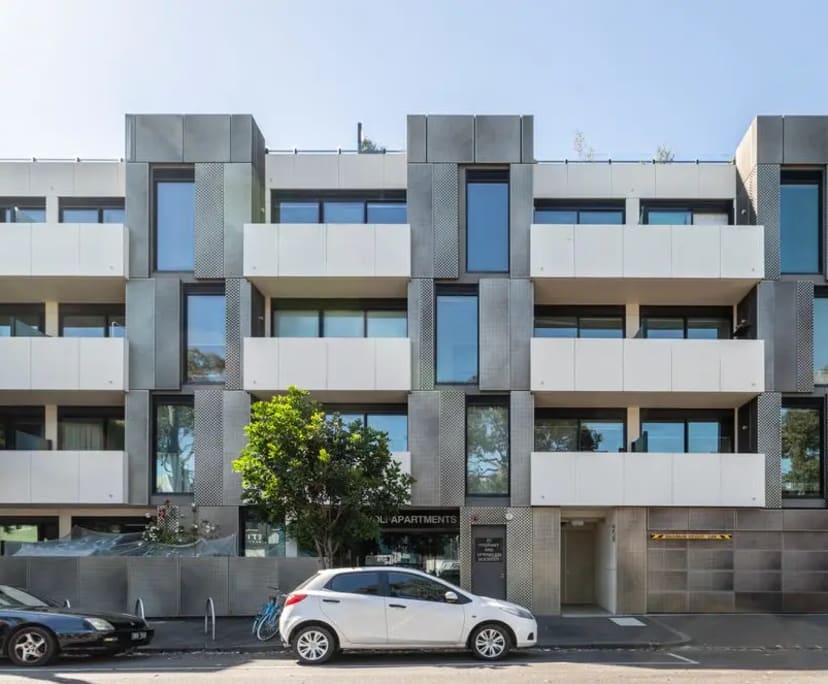 $320, Flatshare, 2 bathrooms, Carlton North VIC 3003