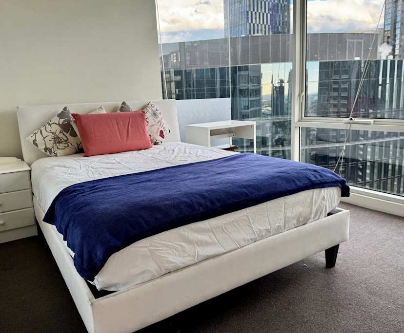 Furnished room with own bathroom