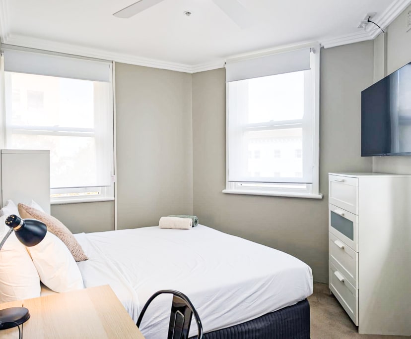 $800, Flatshare, 2 bathrooms, Potts Point NSW 2011