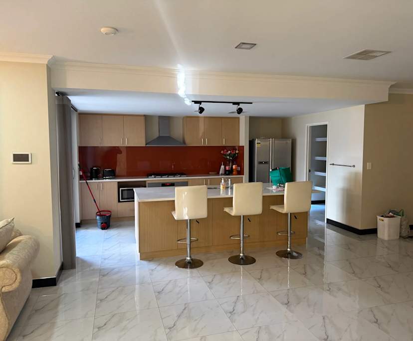 $300, Share-house, 4 bathrooms, Landsdale WA 6065