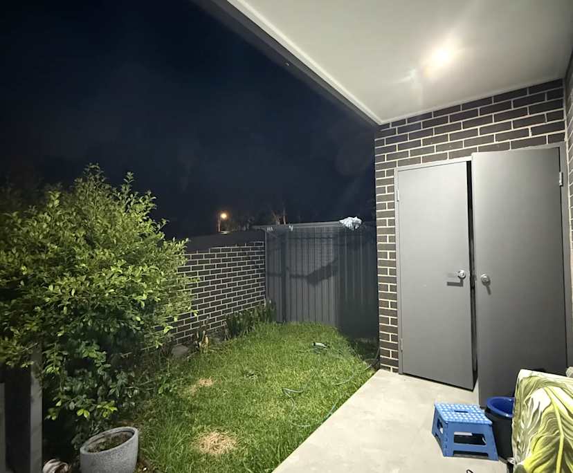 $425, Share-house, 3 bathrooms, Pemulwuy NSW 2145