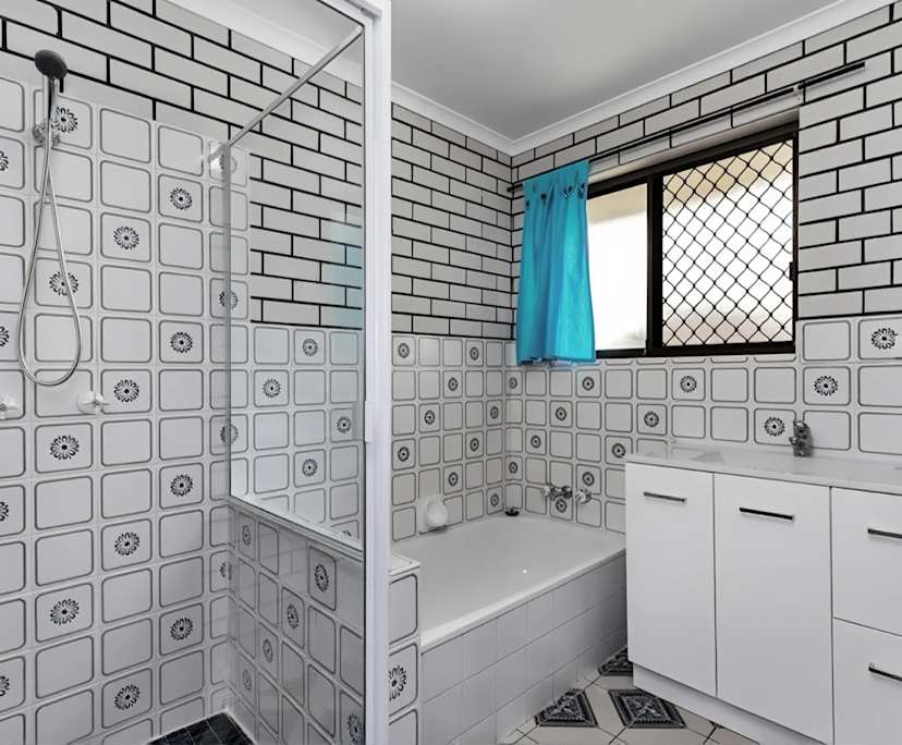 $550, Whole-property, 2 bathrooms, Kallangur QLD 4503