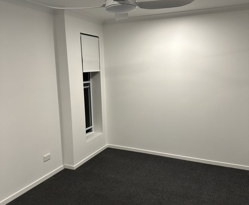 $330, Flatshare, 2 bathrooms, Ascot QLD 4007