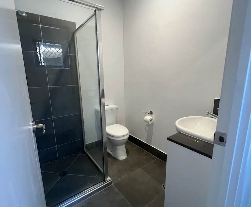 Unfurnished room with own bathroom