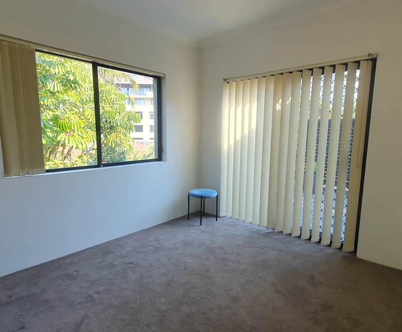 Unfurnished room with own bathroom