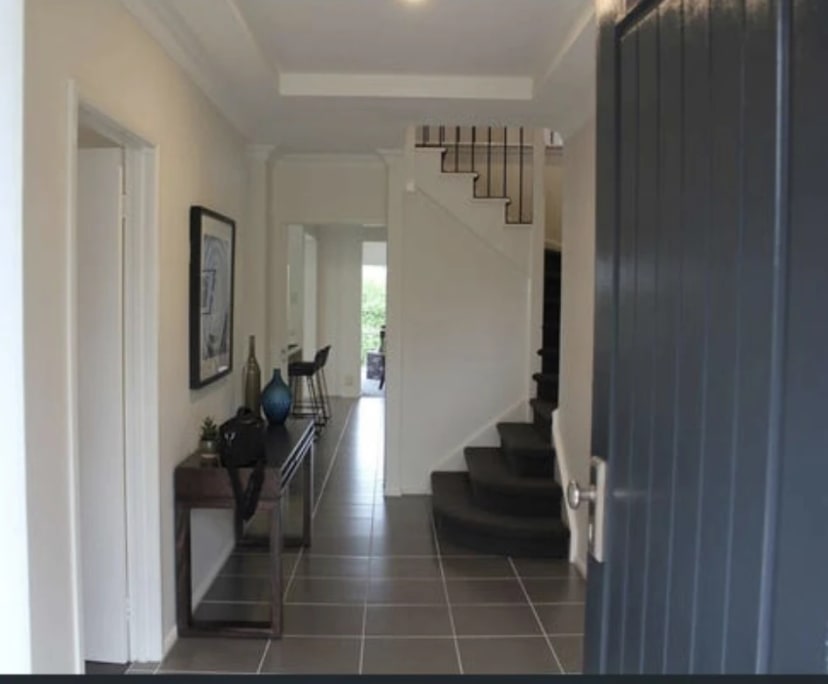 Room in a share house