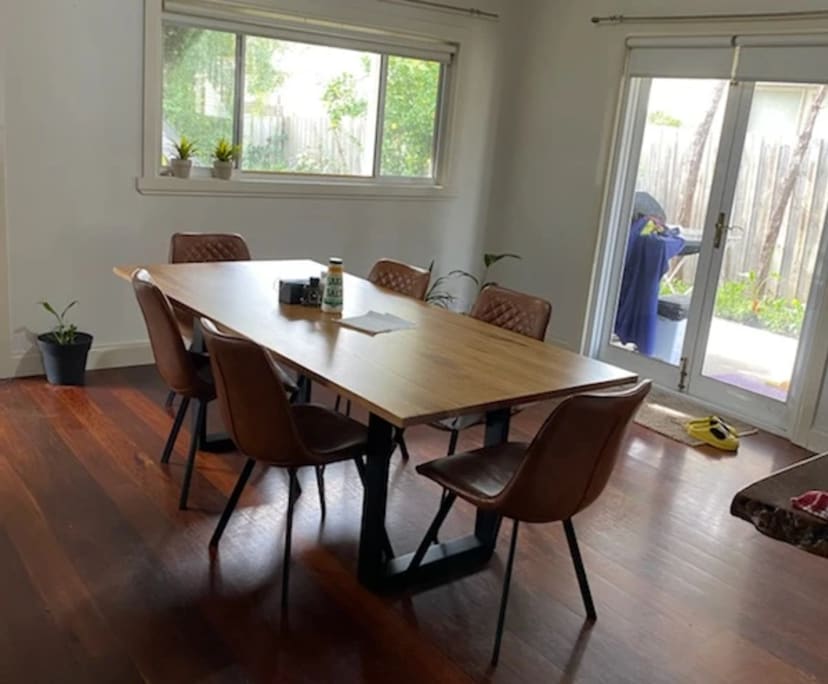 $300, Student-accommodation, 2 rooms, Sydenham VIC 3037, Sydenham VIC 3037