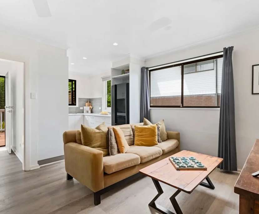 $280, Share-house, 3 bathrooms, Malua Bay NSW 2536