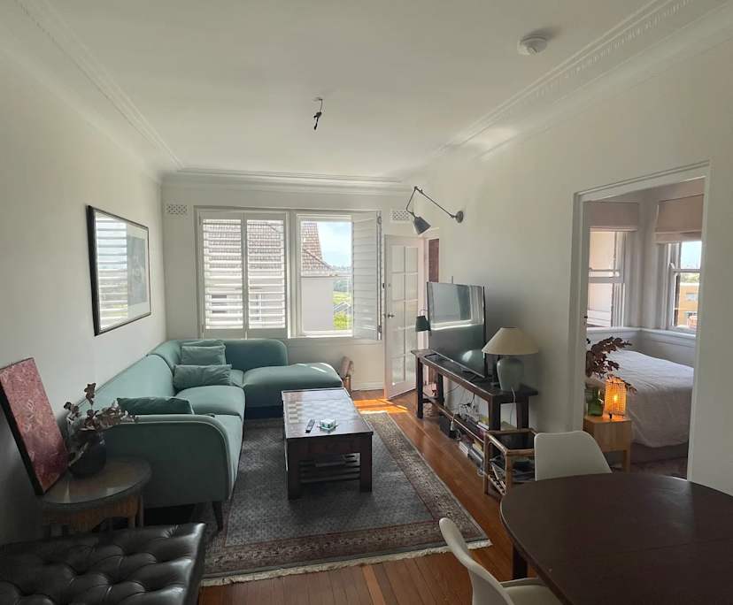 Whole property with 2 rooms for rent