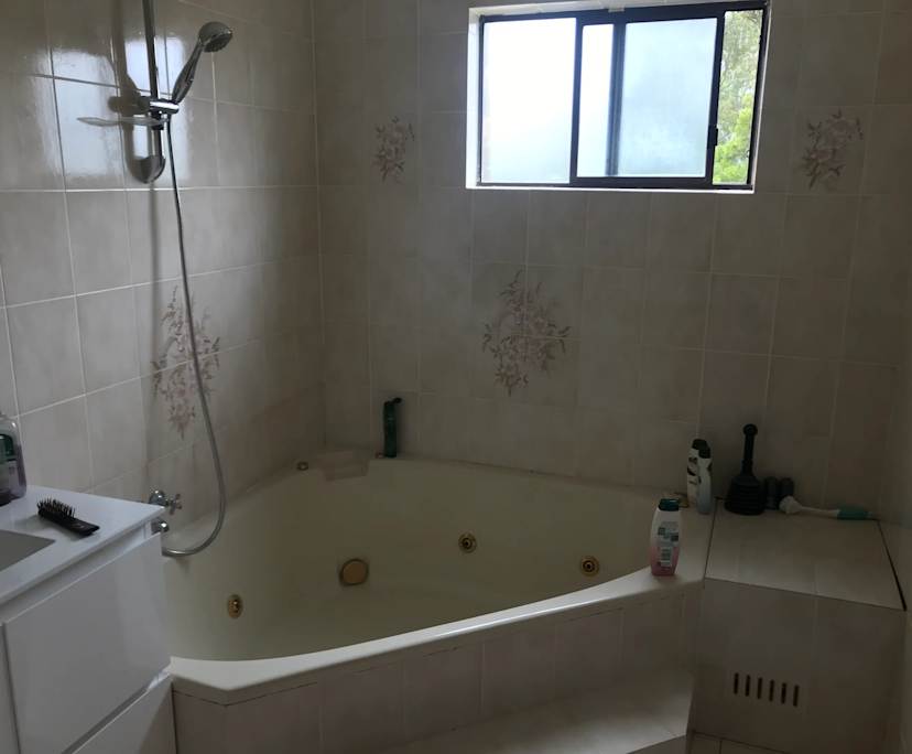 $275, Share-house, 2 bathrooms, Cordeaux Heights NSW 2526