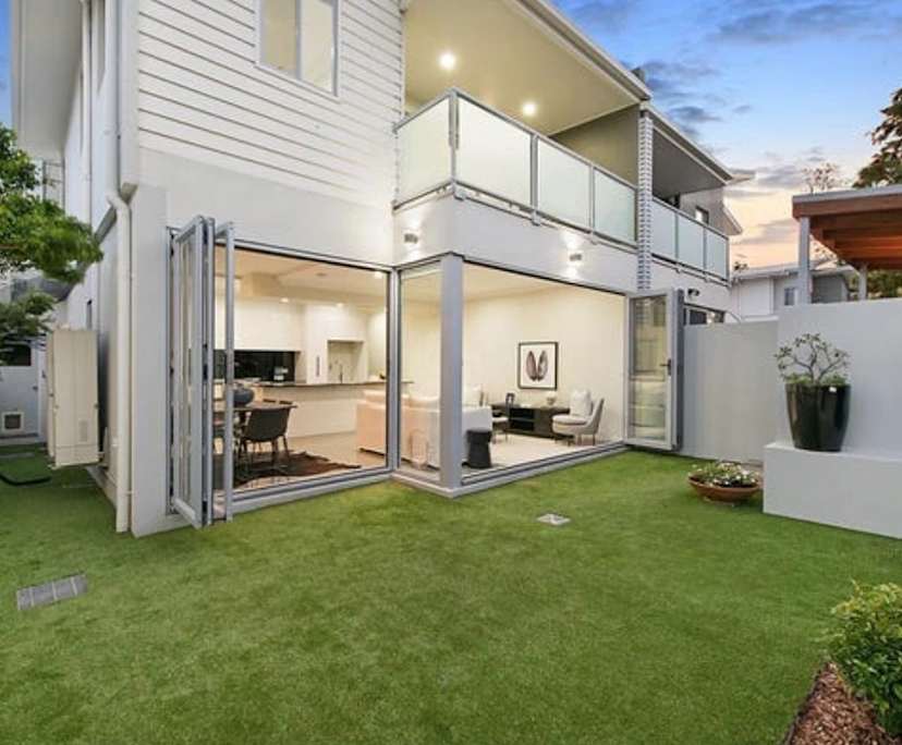 Unfurnished room with ensuite in a share house