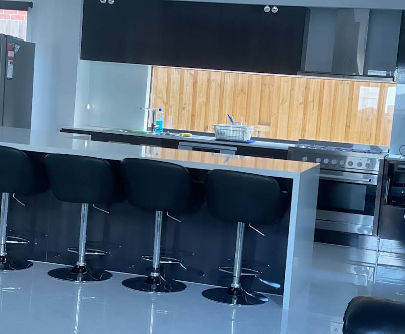 $350, Share-house, 5 bathrooms, Armstrong Creek VIC 3217