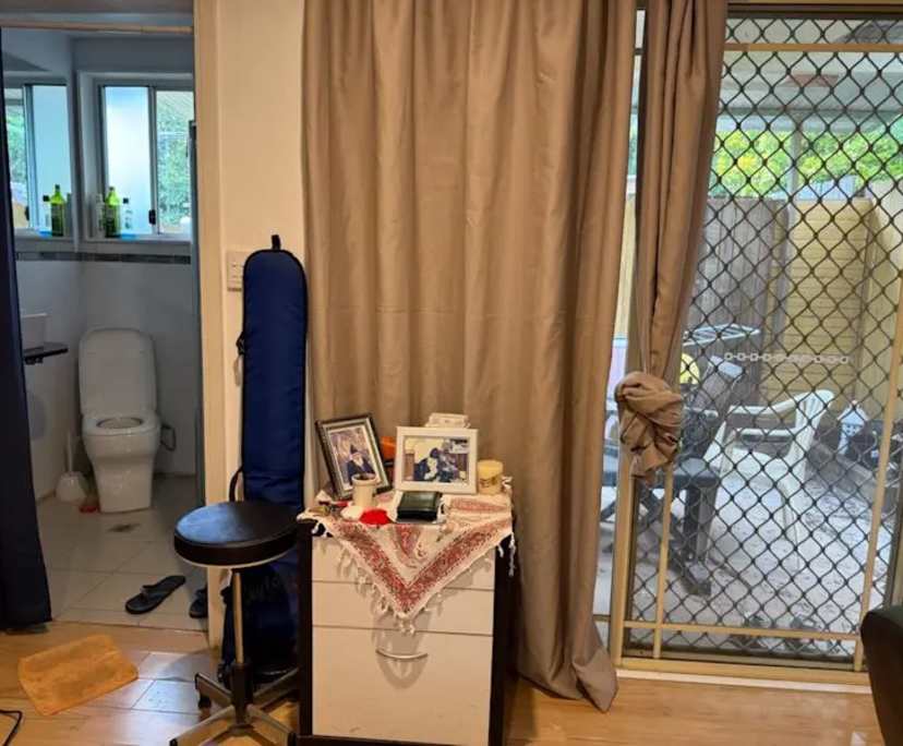 Furnished room with ensuite in a share house