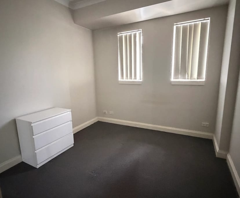 Unfurnished room in a flatshare