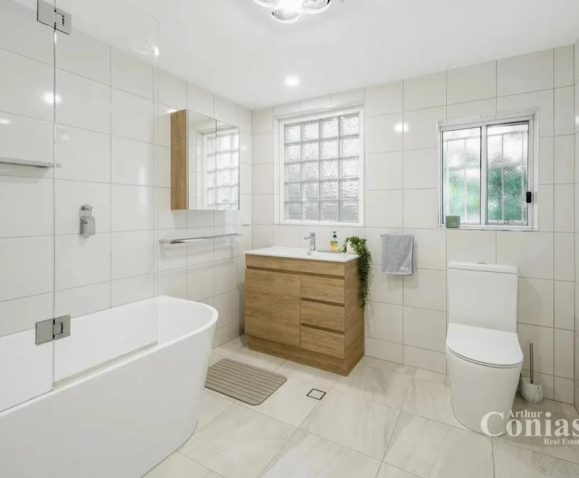 Room in a share house