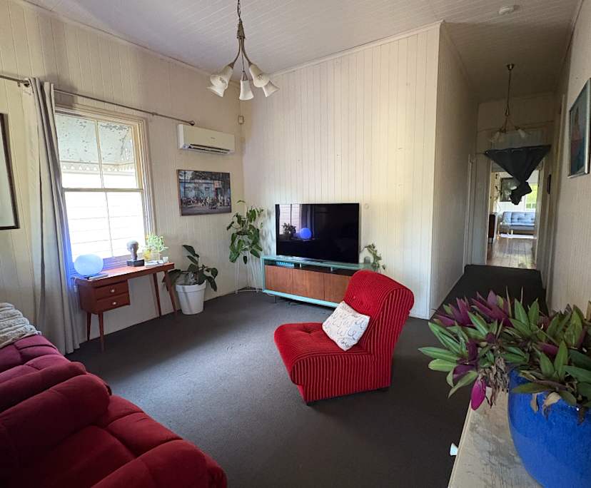 Unfurnished room in a share house