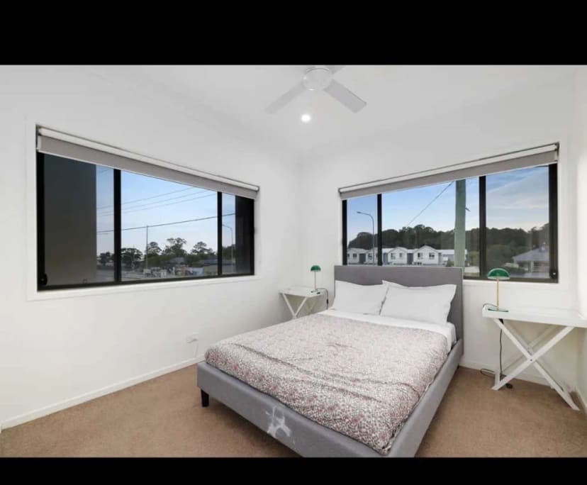 $280, Share-house, 3 bathrooms, Hope Island QLD 4212