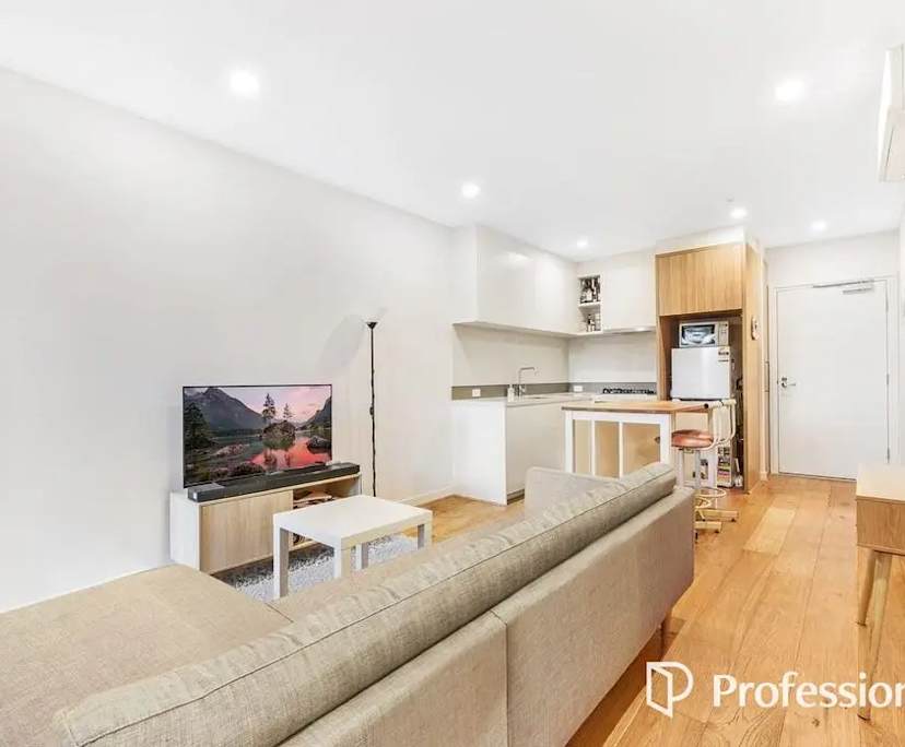Whole property with 2 rooms for rent