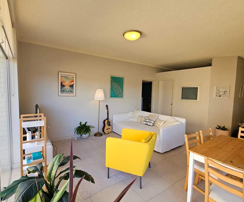 Whole property with 2 rooms for rent