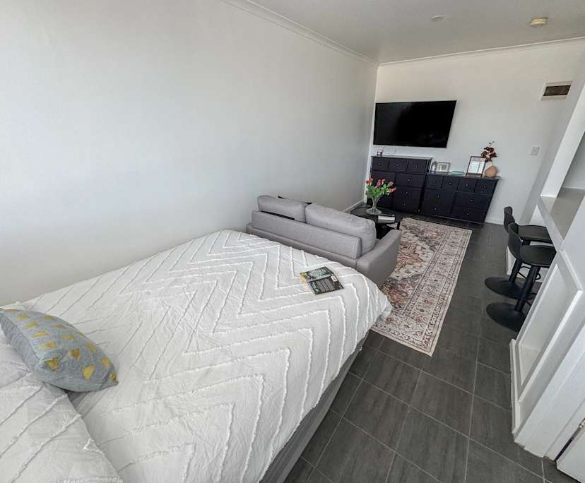 $500, Studio, 1 bathroom, Saint Kilda East VIC 3183