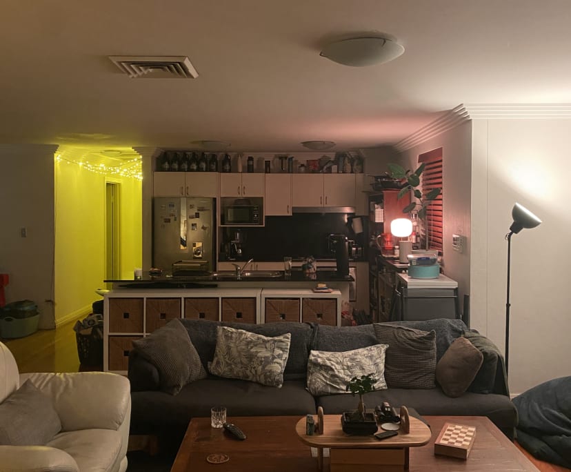 Unfurnished room in a flatshare
