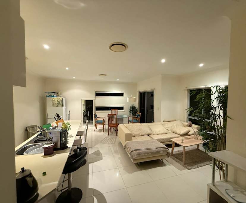 $350, Share-house, 3 bathrooms, Southport QLD 4215