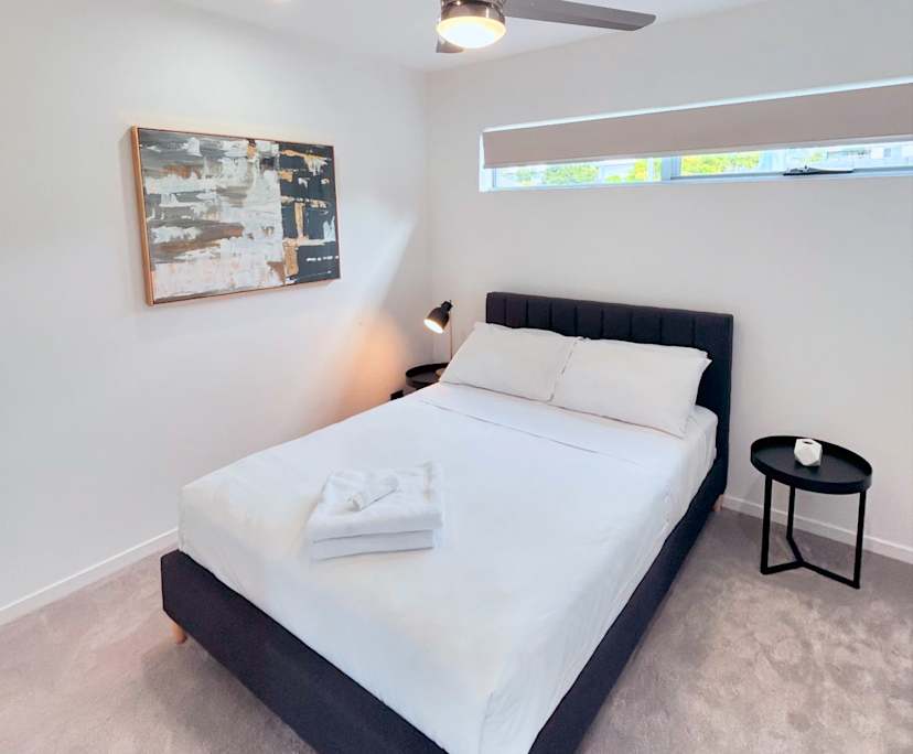 $850, Whole-property, 2 bathrooms, Morningside QLD 4170