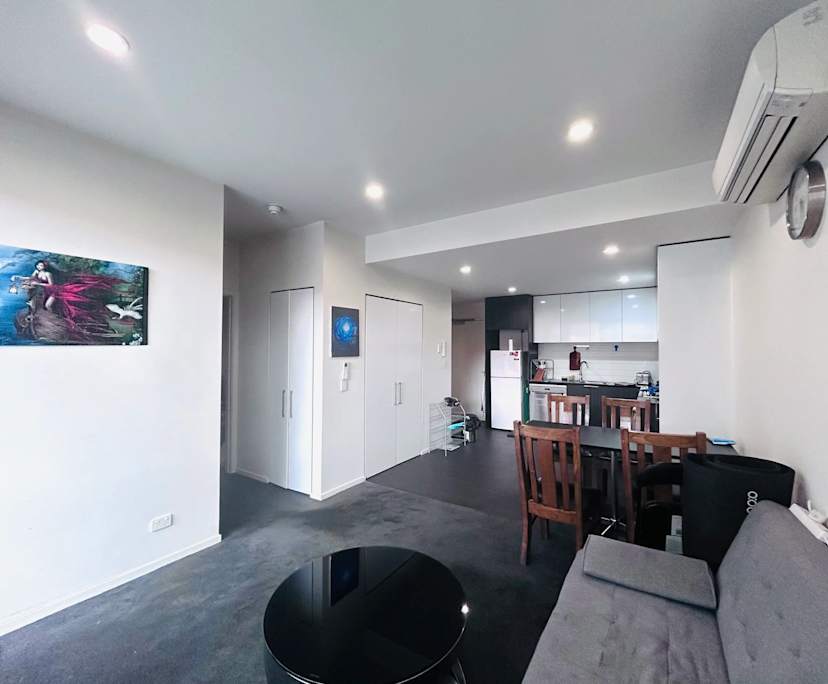 Furnished room with own bathroom