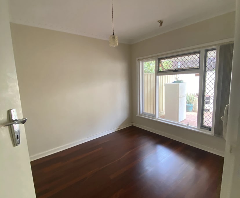 $235, Share-house, 3 bathrooms, Innaloo WA 6018