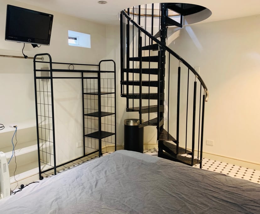 Furnished room studio flat for rent