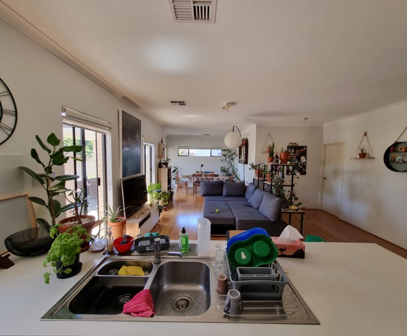 Furnished room in a share house