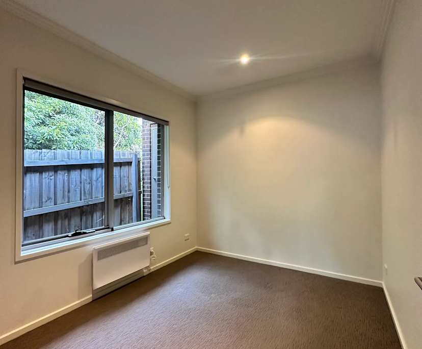 Unfurnished room in a share house