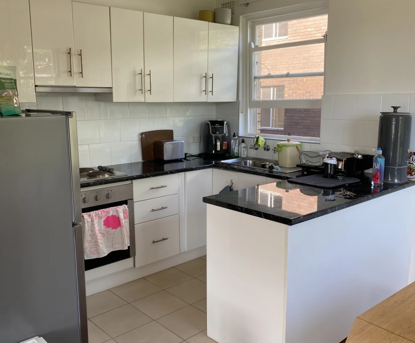 Furnished room in a flatshare