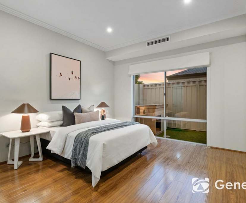 Furnished room with ensuite in a share house